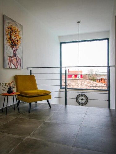 Thumbnail 4783135 - 9