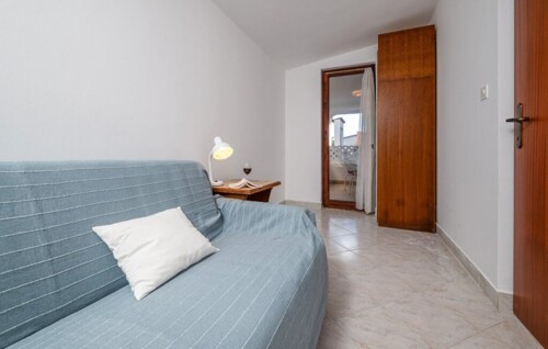 Thumbnail 4783138 - 6