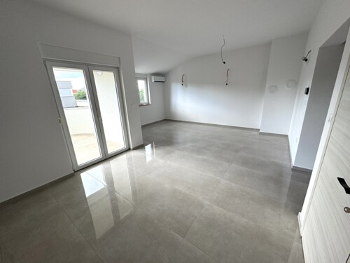 Thumbnail 4783140 - 24