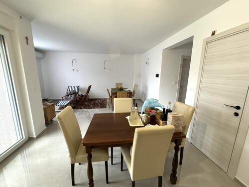 Thumbnail 4783140 - 18