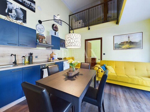 Novi Vinodolski, Bribir - prostrana kuća na mirnoj lokaciji