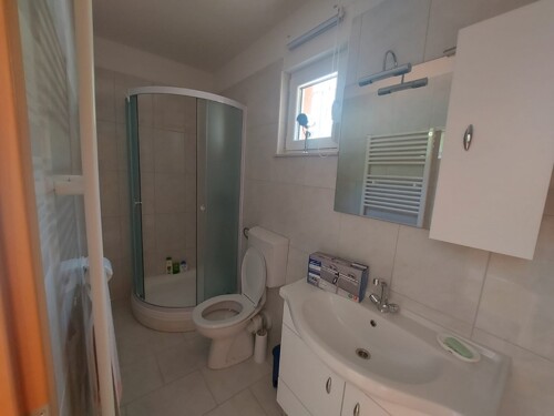 Thumbnail 4783143 - 18