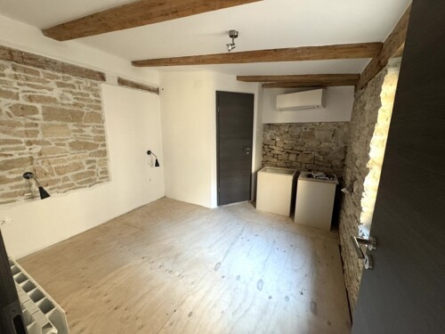 Thumbnail 4783145 - 13