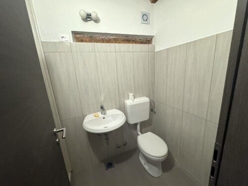 Thumbnail 4783145 - 12