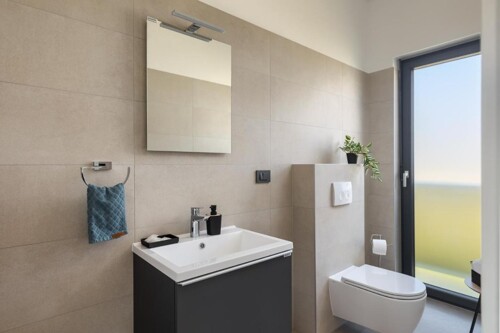 Thumbnail 4783149 - 25