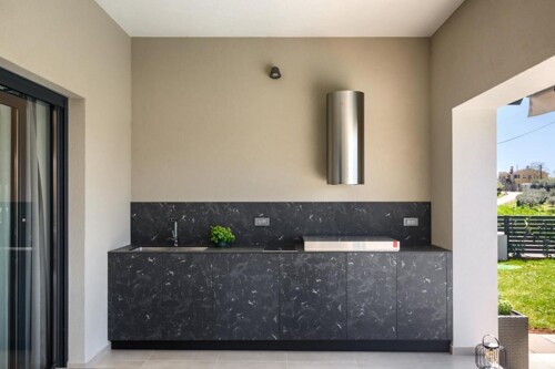 Thumbnail 4783149 - 13