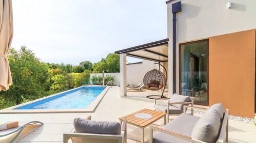 Thumbnail 4783150 - 7