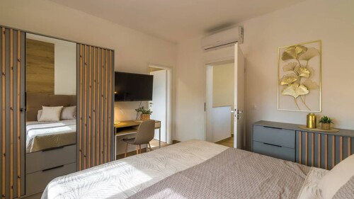 Thumbnail 4783150 - 16