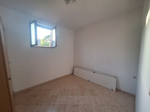 Thumbnail 4783152 - 3