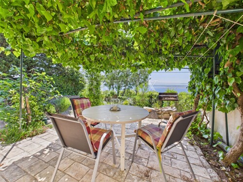 Dramalj - kamena kuća s panoramskim pogledom