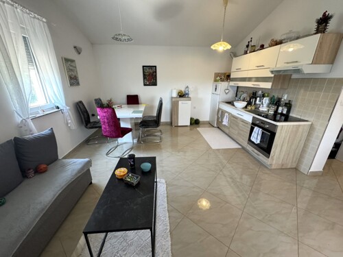 Stan s pogledom na more, Ližnjan, Istra