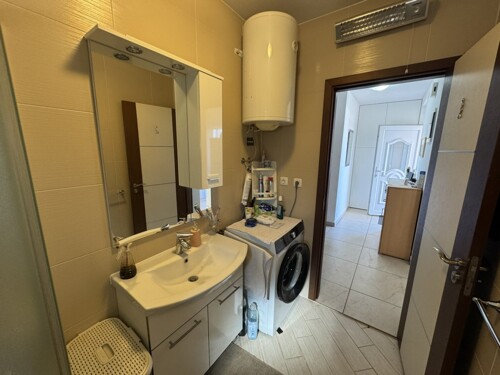 Thumbnail 4783156 - 9