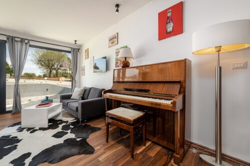 Thumbnail 4783157 - 11