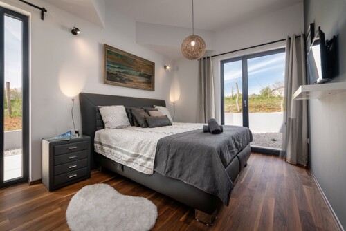 Thumbnail 4783157 - 19