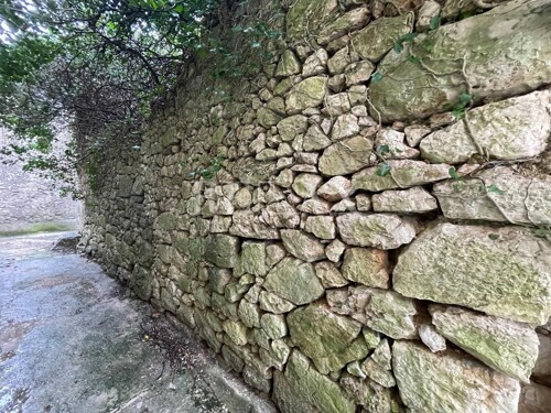 Bribir - Mirišće (ruševina) s zemljištem