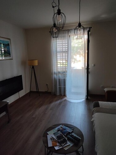 Thumbnail 4783161 - 3