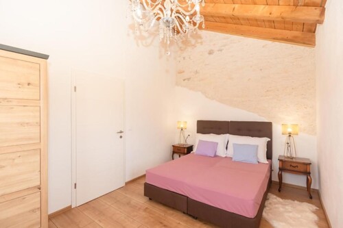 Thumbnail 4783165 - 13