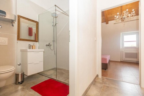 Thumbnail 4783165 - 20