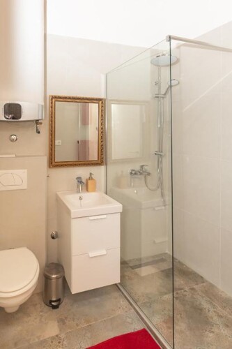 Thumbnail 4783165 - 8