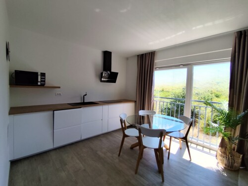 MODERAN STAN NA PRVOM KATU