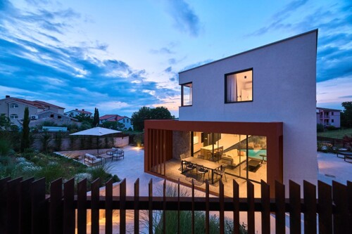 Thumbnail 4783182 - 12