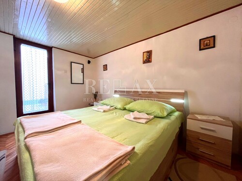 Novi Vinodolski - Kamena kuća u centru grada