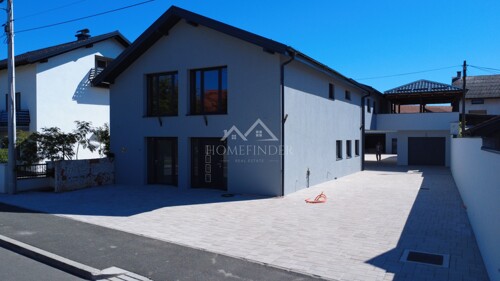 Stambeno-poslovna zgrada sa višestrukim mogućnostima, 510m2,