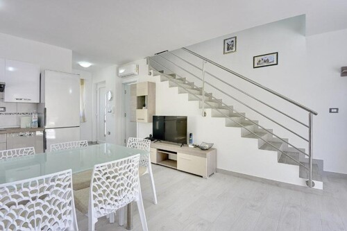 Thumbnail 4783188 - 12