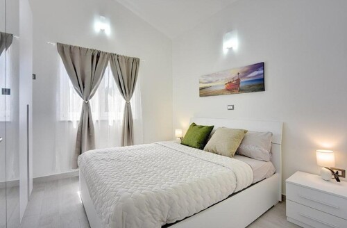 Thumbnail 4783188 - 16