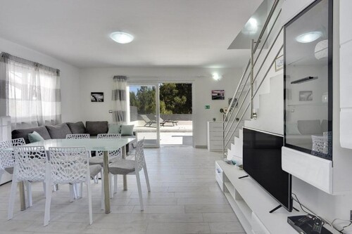 Thumbnail 4783189 - 9