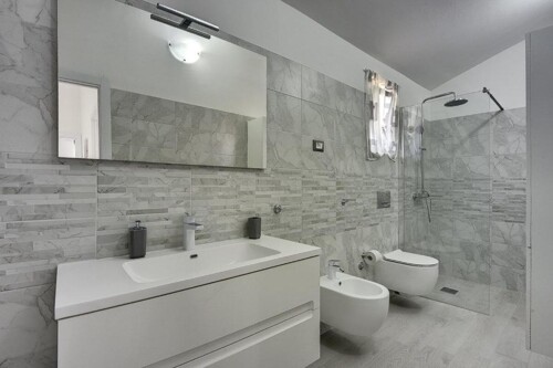 Thumbnail 4783189 - 17