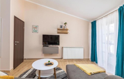 Thumbnail 4783190 - 12