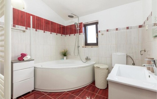 Thumbnail 4783190 - 22