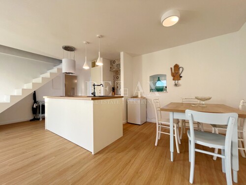 KRK - Kamena kuća, velika okućnica