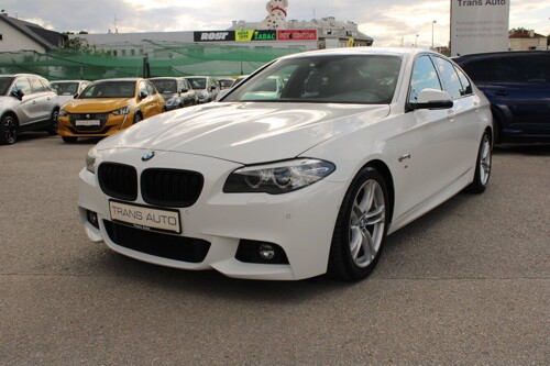 BMW serija 5 520d AUTOMATIK M-paket *NAVIGACIJA*