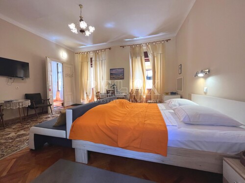 CRIKVENICA - Kuća u drugom redu od mora