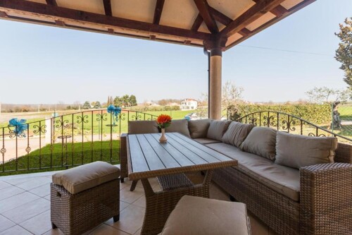 PREKRASNA KUĆA ZA ODMOR U OKOLICI GRADA POREČA