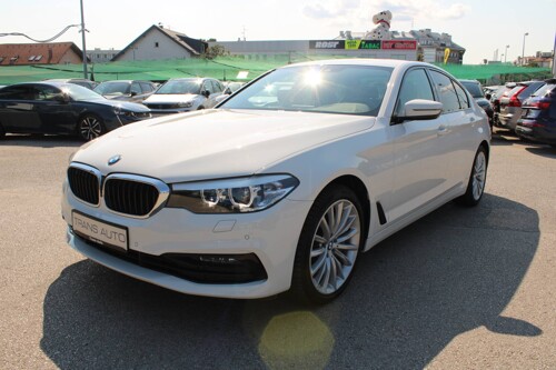 BMW serija 5 540d xDrive Sportline *LED, NAVIGACIJA*