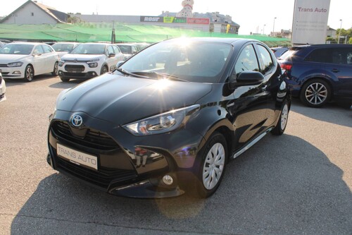 Toyota Yaris 1.5 Hybrid AUTOMATIK *NAVIGACIJA, KAMERA*