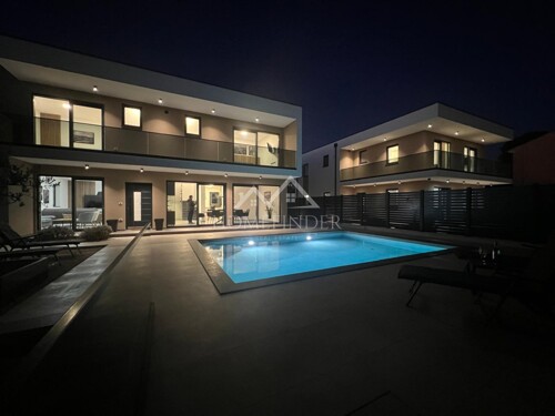 Luksuzna vila s bazenom, Smoljanci, 200m2, Istra, NOVOGRADNJ