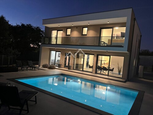 Luksuzna vila s bazenom, Smoljanci, 200m2, Istra, NOVOGRADNJ