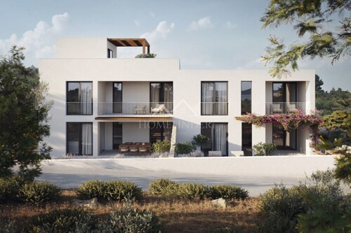 Moderan dvoetažni stan Vodice 114,33