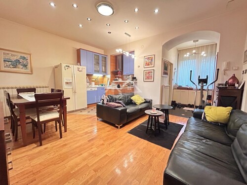 Stan (3S), Donji grad, Trešnjevka sjever, 77 m2