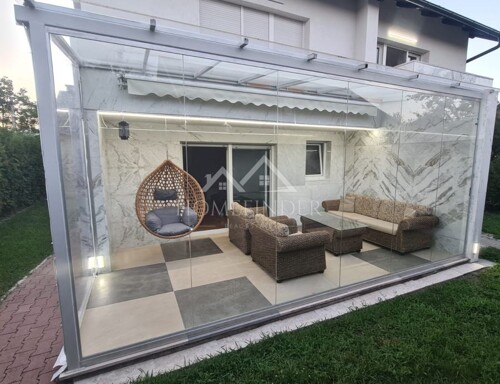 Kuća Petrinja 200m2 - Kompletno adaptirana