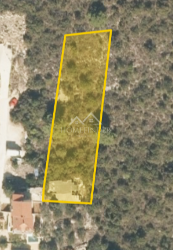 Građevinsko zemljište 1.511 m² – Šolta, Maslinica, 300m od m