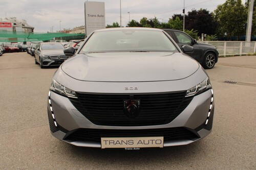 Peugoet 308 1.6 Plug-in Hybrid 180 AUTOMATIK *LED, NAVIGACIJA*