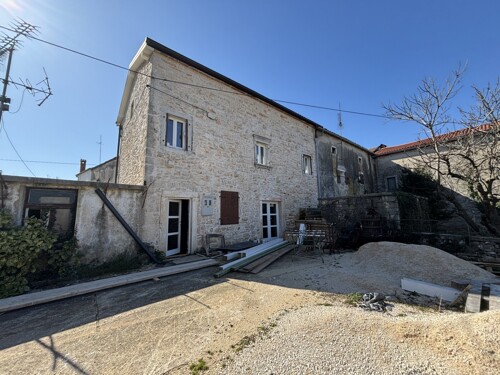 Dvojna kamena kuća, Rovinj,okolica, Istra