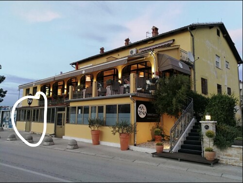 Poslovni prostor prvi red do mora, Novigrad, Istra