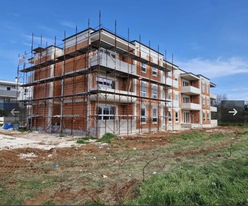 Dvosobni stan u novogradnji, Medulin, Istra