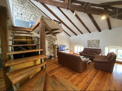 Odličan stan u centru grada, Pula, Istra